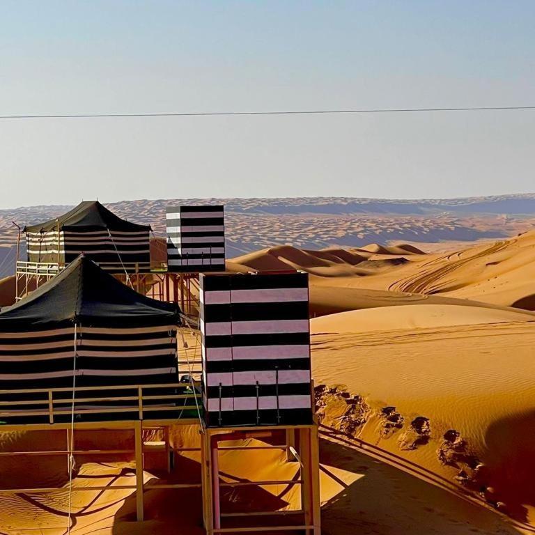 Oman Desert Private Camp Shāhiq